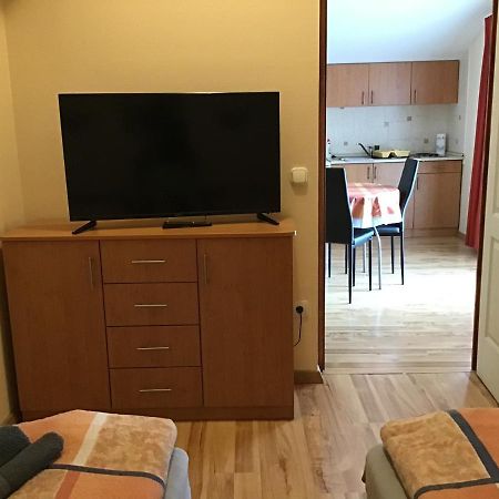 Dravecz Apartman Balatonlelle Bagian luar foto