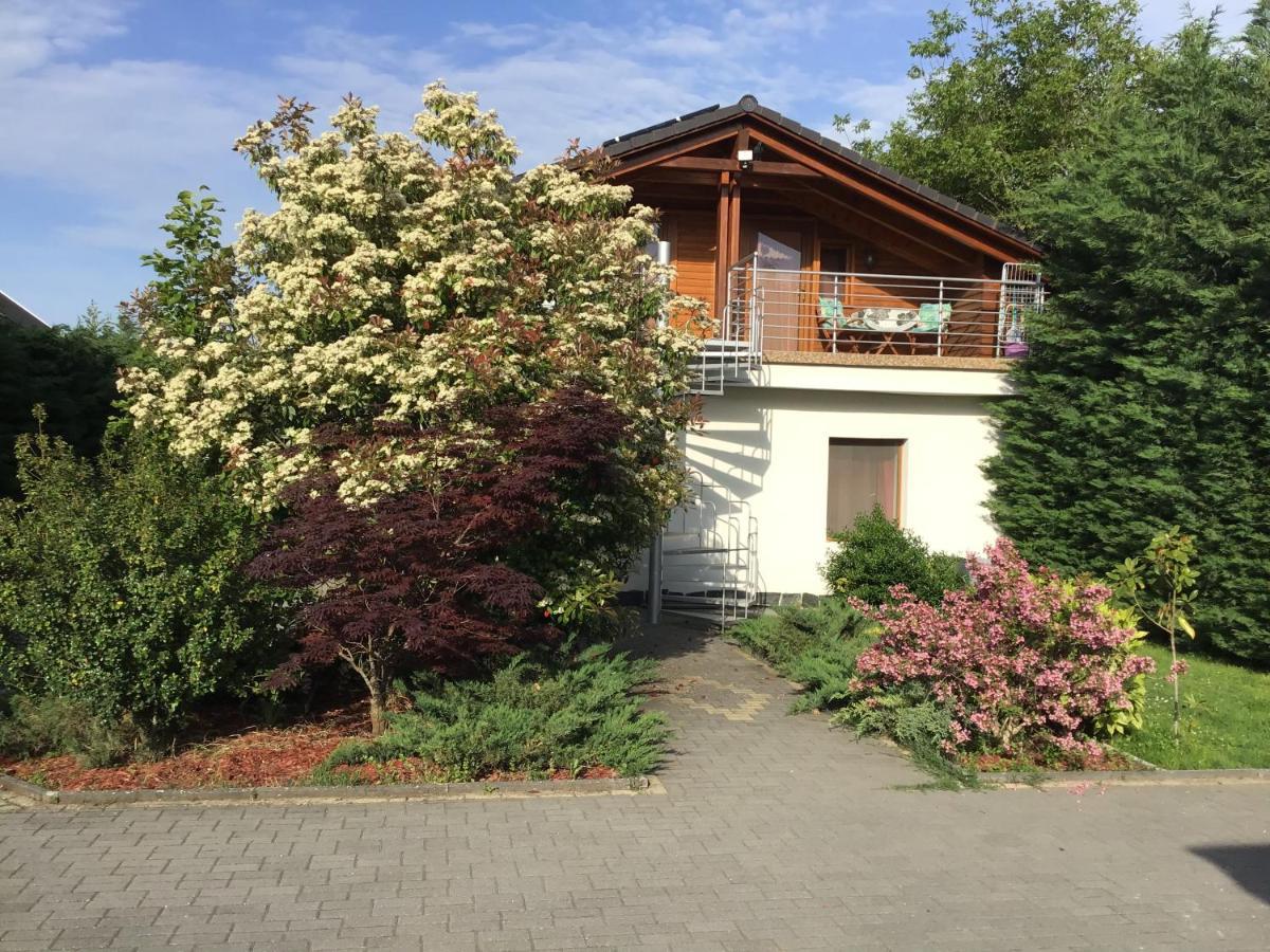 Dravecz Apartman Balatonlelle Bagian luar foto