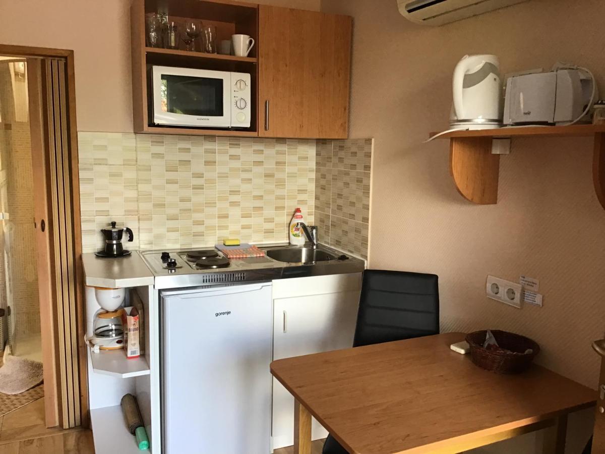 Dravecz Apartman Balatonlelle Bagian luar foto