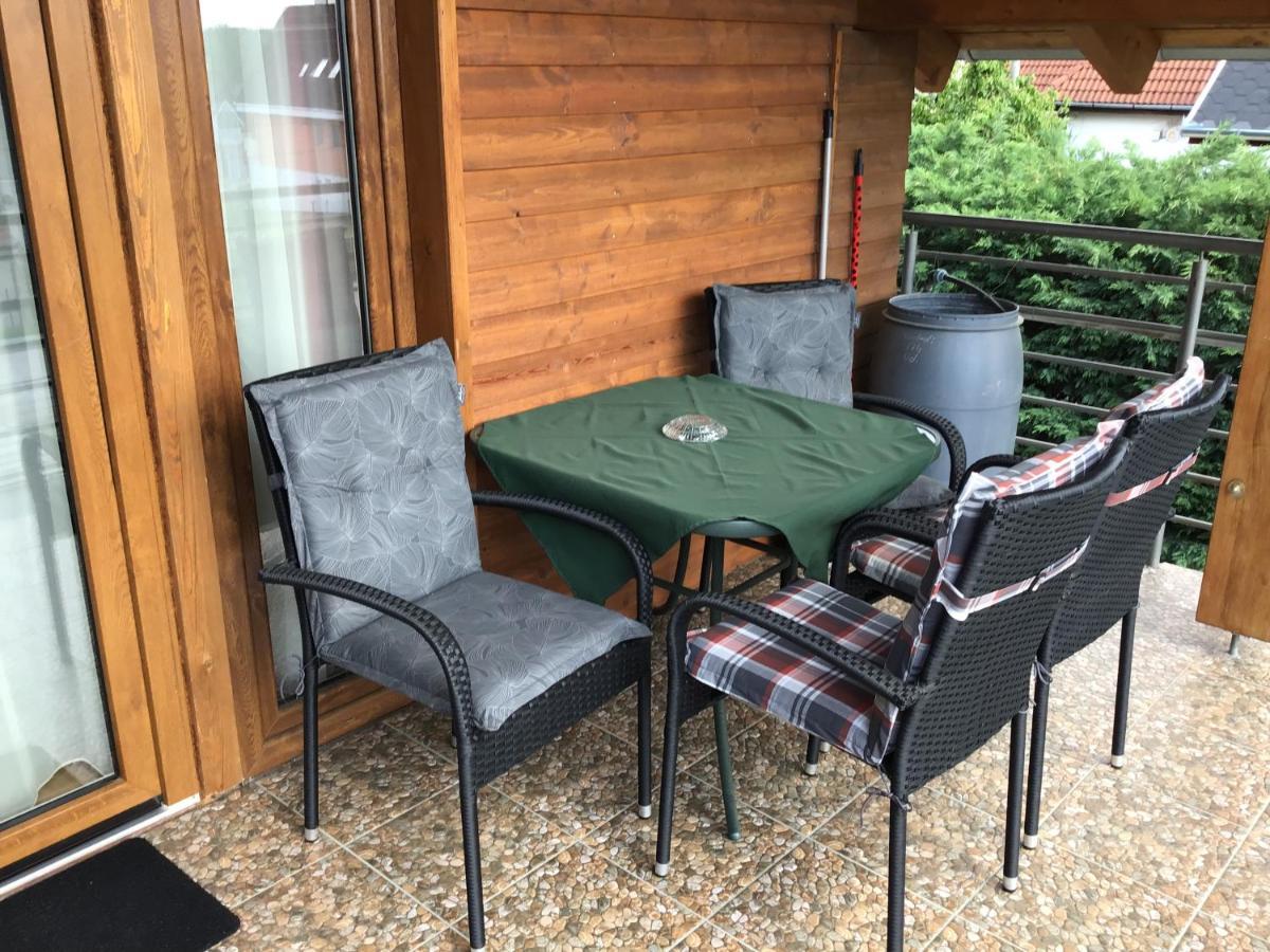 Dravecz Apartman Balatonlelle Bagian luar foto
