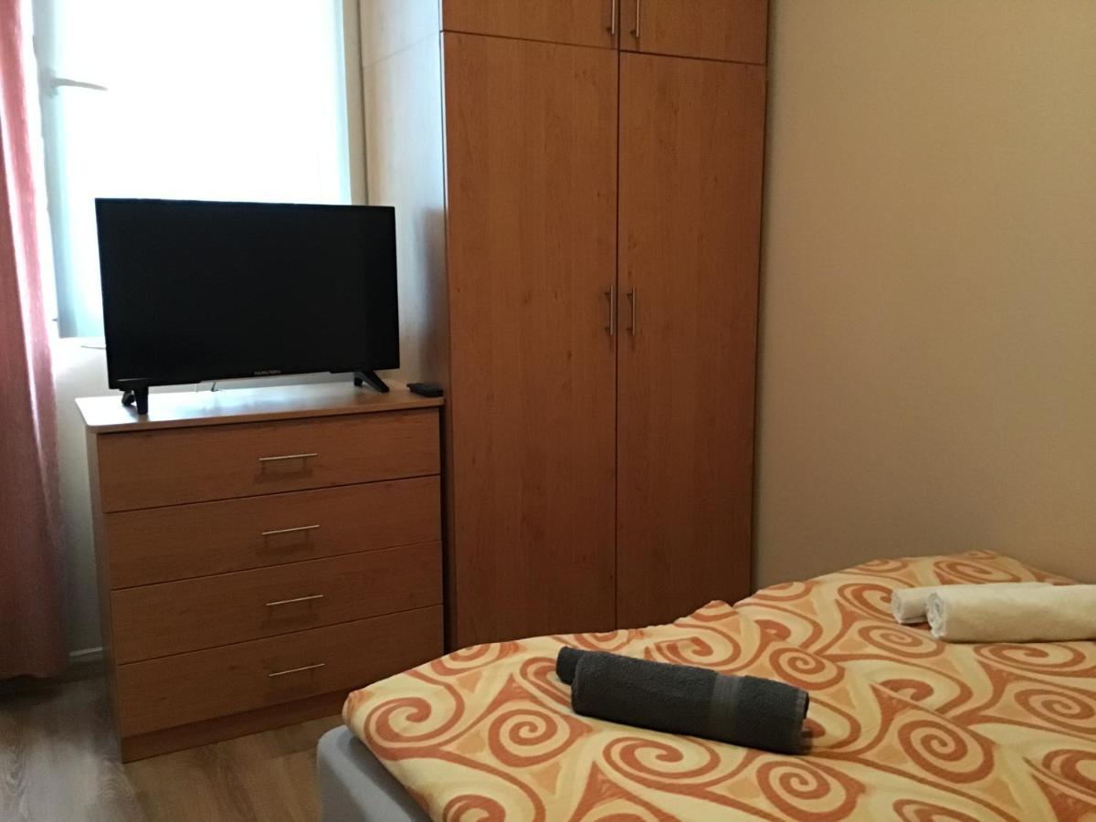 Dravecz Apartman Balatonlelle Bagian luar foto