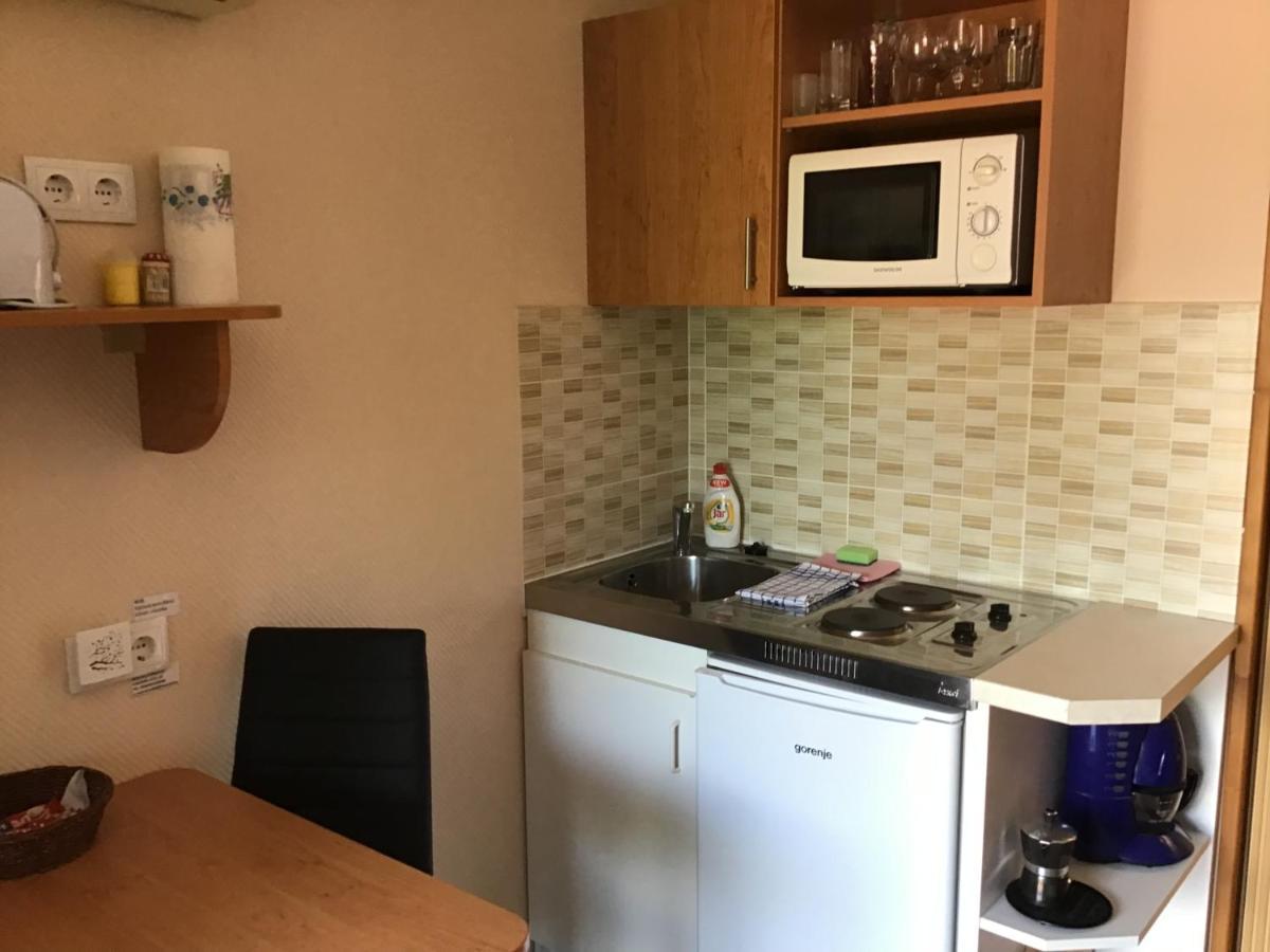 Dravecz Apartman Balatonlelle Bagian luar foto