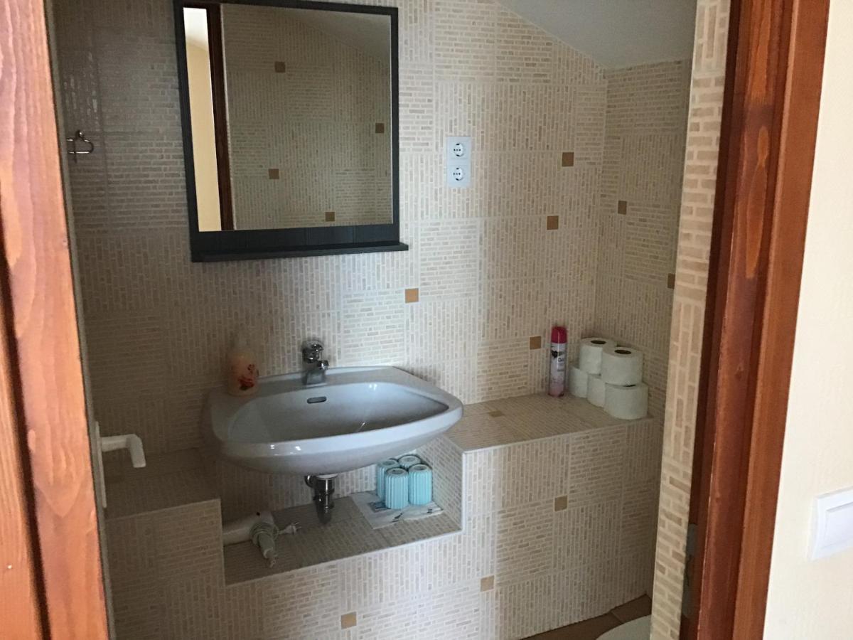 Dravecz Apartman Balatonlelle Bagian luar foto
