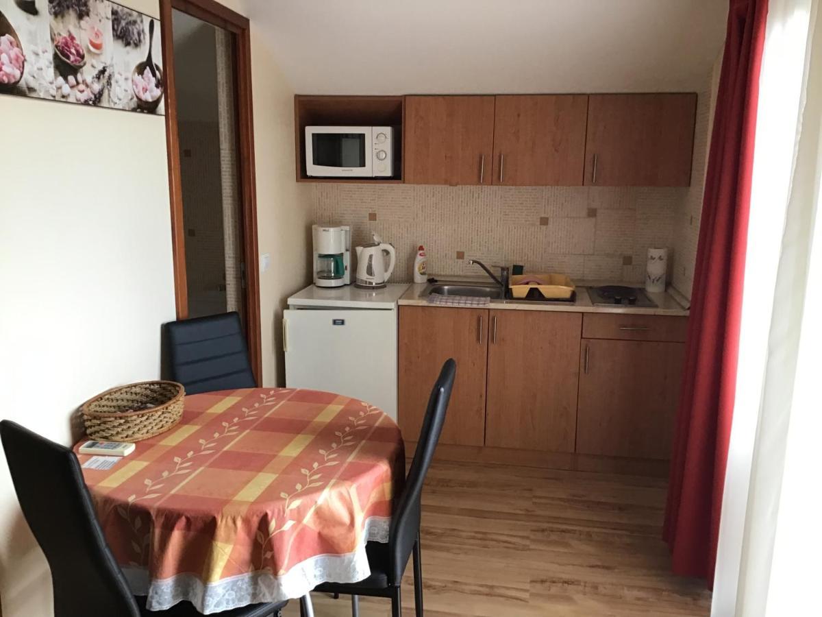 Dravecz Apartman Balatonlelle Bagian luar foto