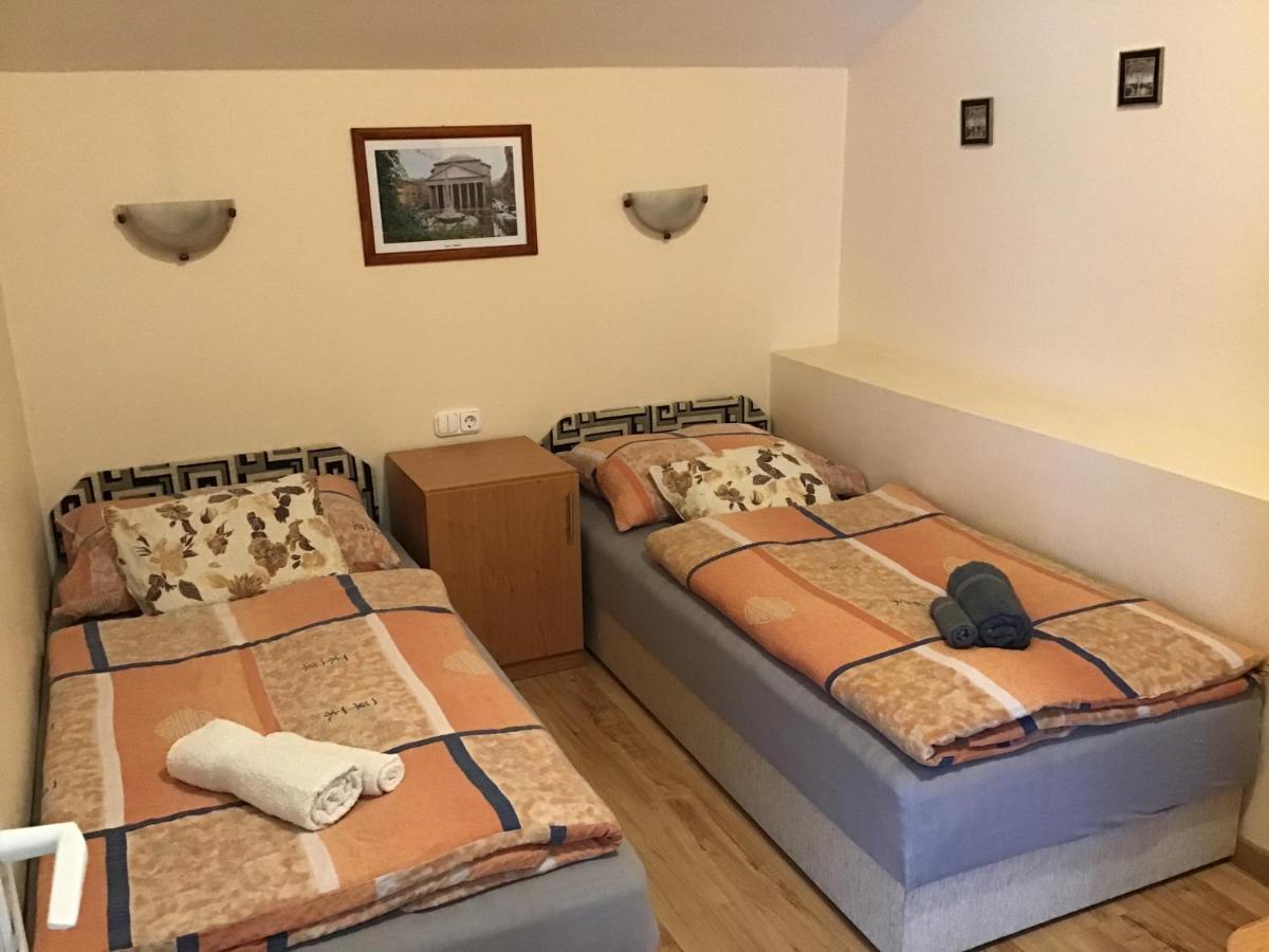 Dravecz Apartman Balatonlelle Bagian luar foto