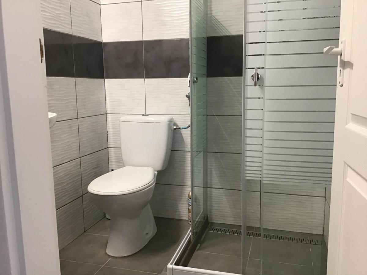 Dravecz Apartman Balatonlelle Bagian luar foto